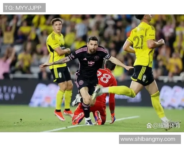 足球明星的绝技揭秘：从花式过人到精准任意球的精彩瞬间